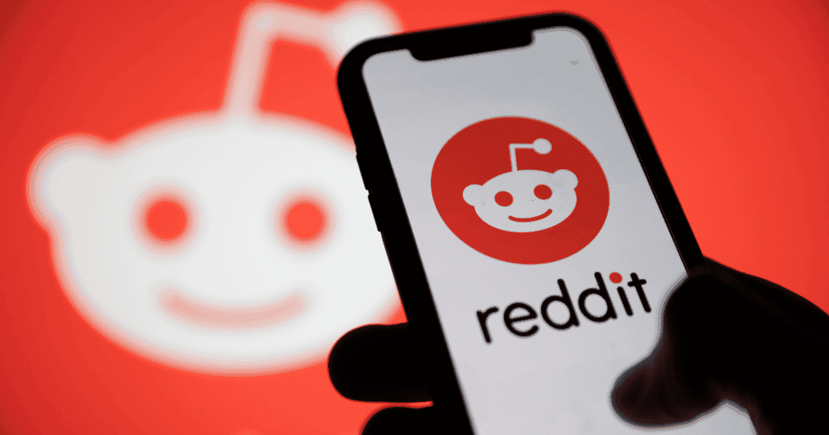 Reddit ناظرانی را که در معامله داخلی توکن‌های MOON دخالت دارند حذف می‌کند