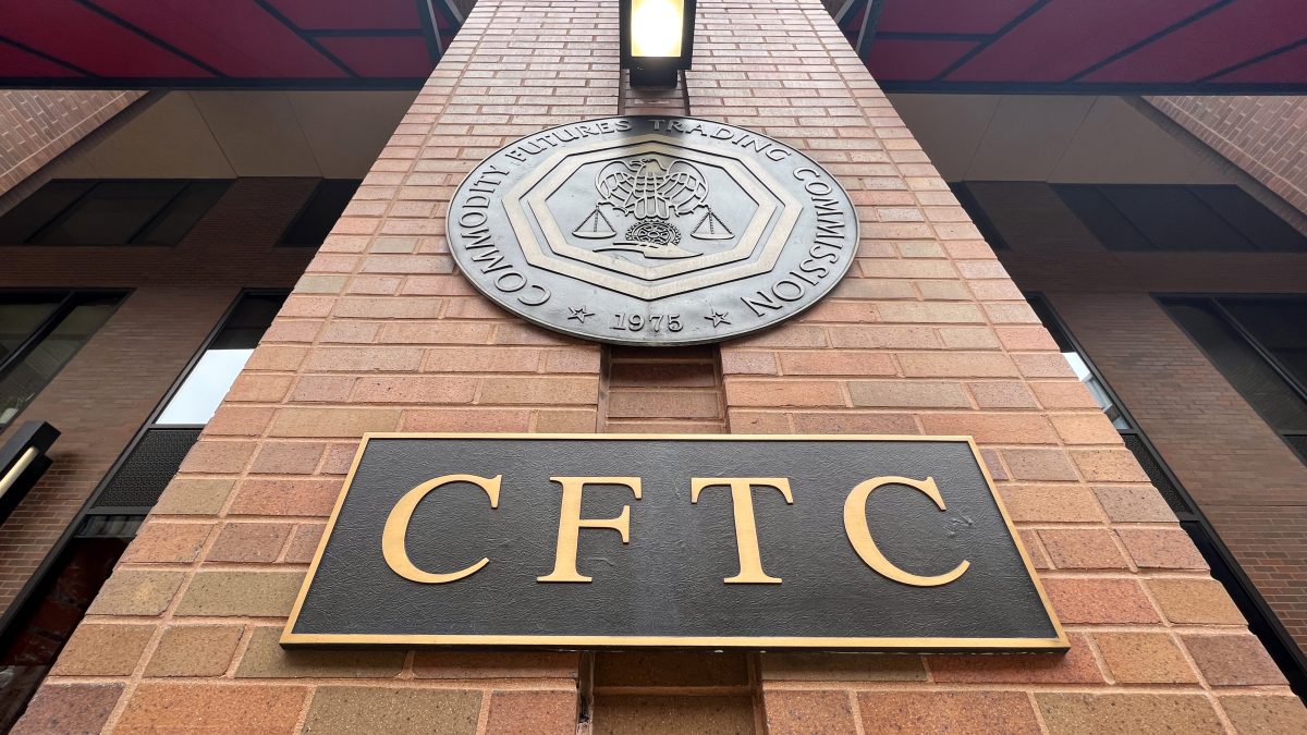 رئیس CFTC هشدار داد: اقدامات اجرایی بیشتری علیه صنعت ارز دیجیتال در راه است