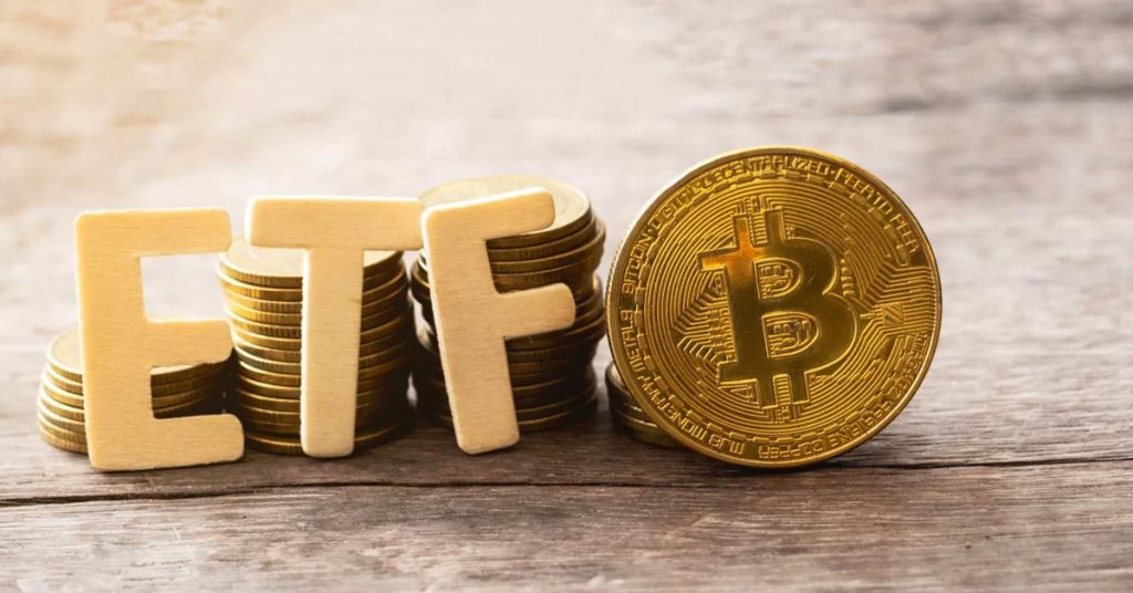 تحلیلگر بلومبرگ: سرمایه‌گذاران ETF های بیت کوین از نوسانات کوتاه‌مدت نترسند